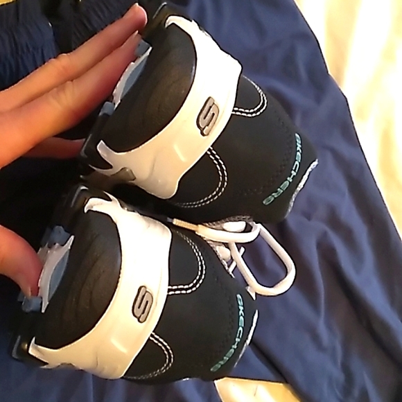 NIB Women's Skechers D'Lites blue and white WIDE shoes size 6.5 💢WIDE💢 - Picture 7 of 10